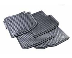 Mahavir Skoda - Rubber Foot Mats